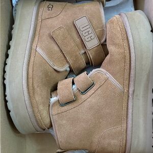 UGG Chestnut Platform Boots